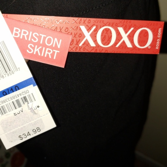 🖤 Juniors XOXO Black Midi Skirt NWT 🖤 - Picture 2 of 3